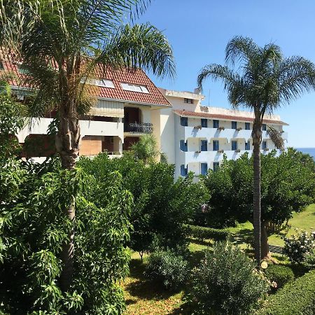 Appartamento Baia degli Dei - Living La Nike Giardini Naxos Esterno foto