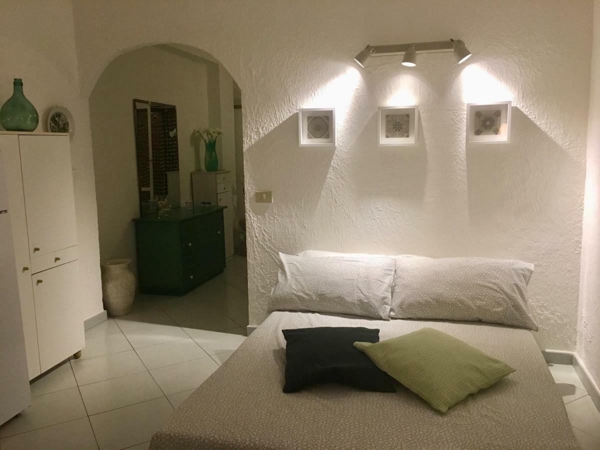 Appartamento Baia degli Dei - Living La Nike Giardini Naxos Esterno foto