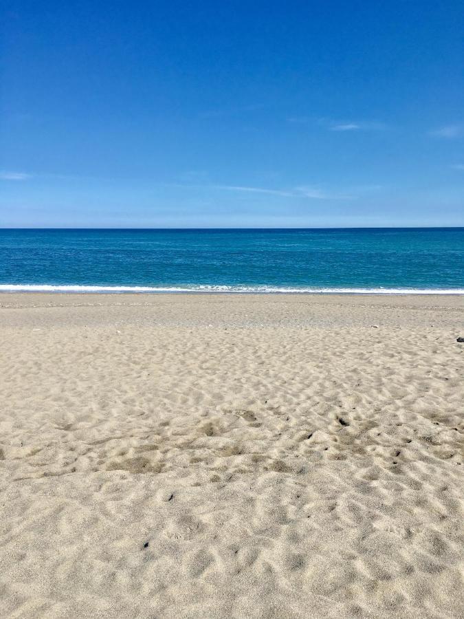 Appartamento Baia degli Dei - Living La Nike Giardini Naxos Esterno foto